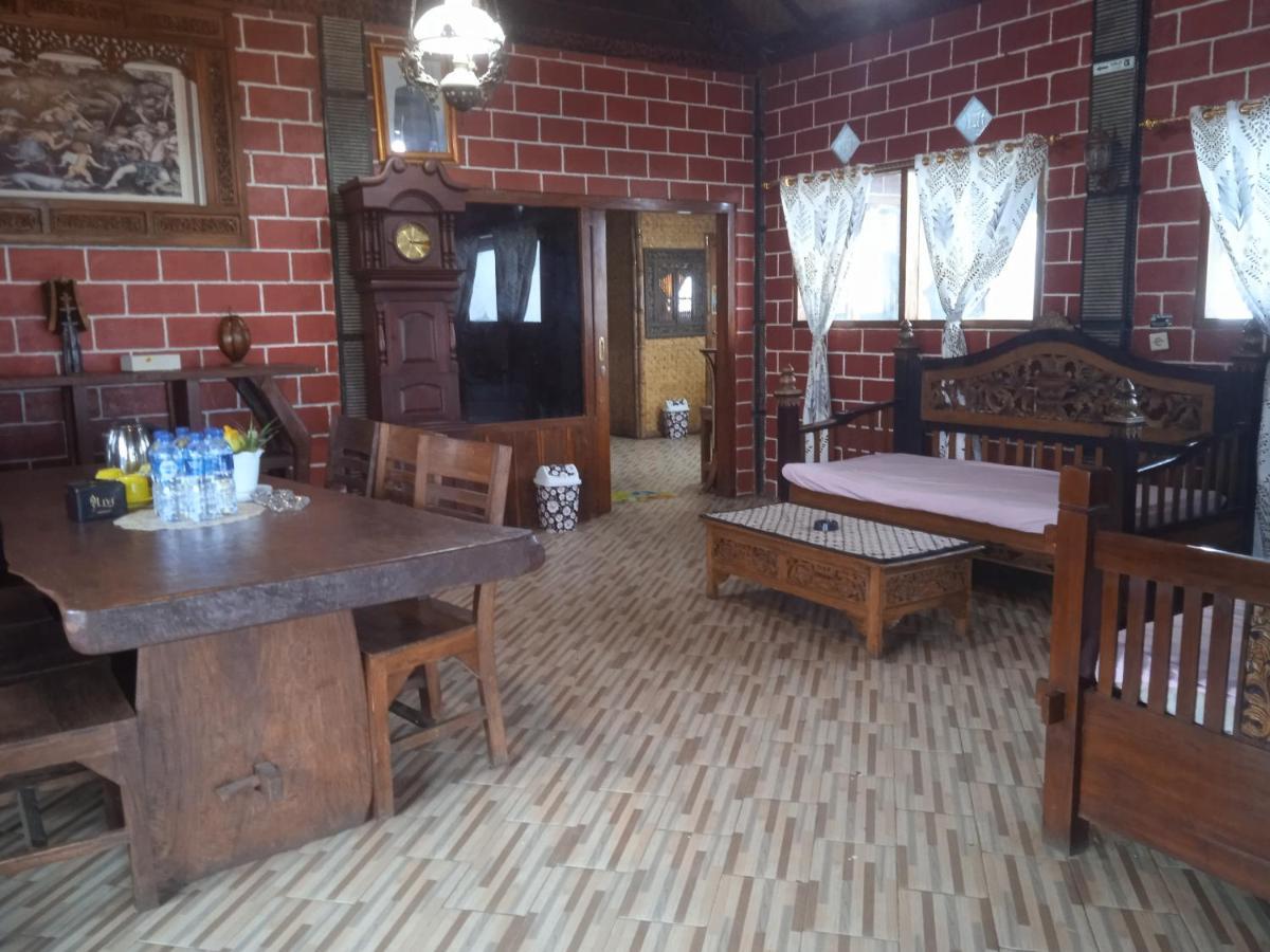Yoschi'S Hotel Bromo Ngadisari Exterior photo