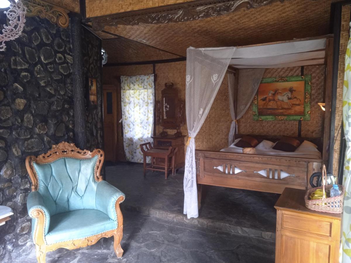 Yoschi'S Hotel Bromo Ngadisari Exterior photo