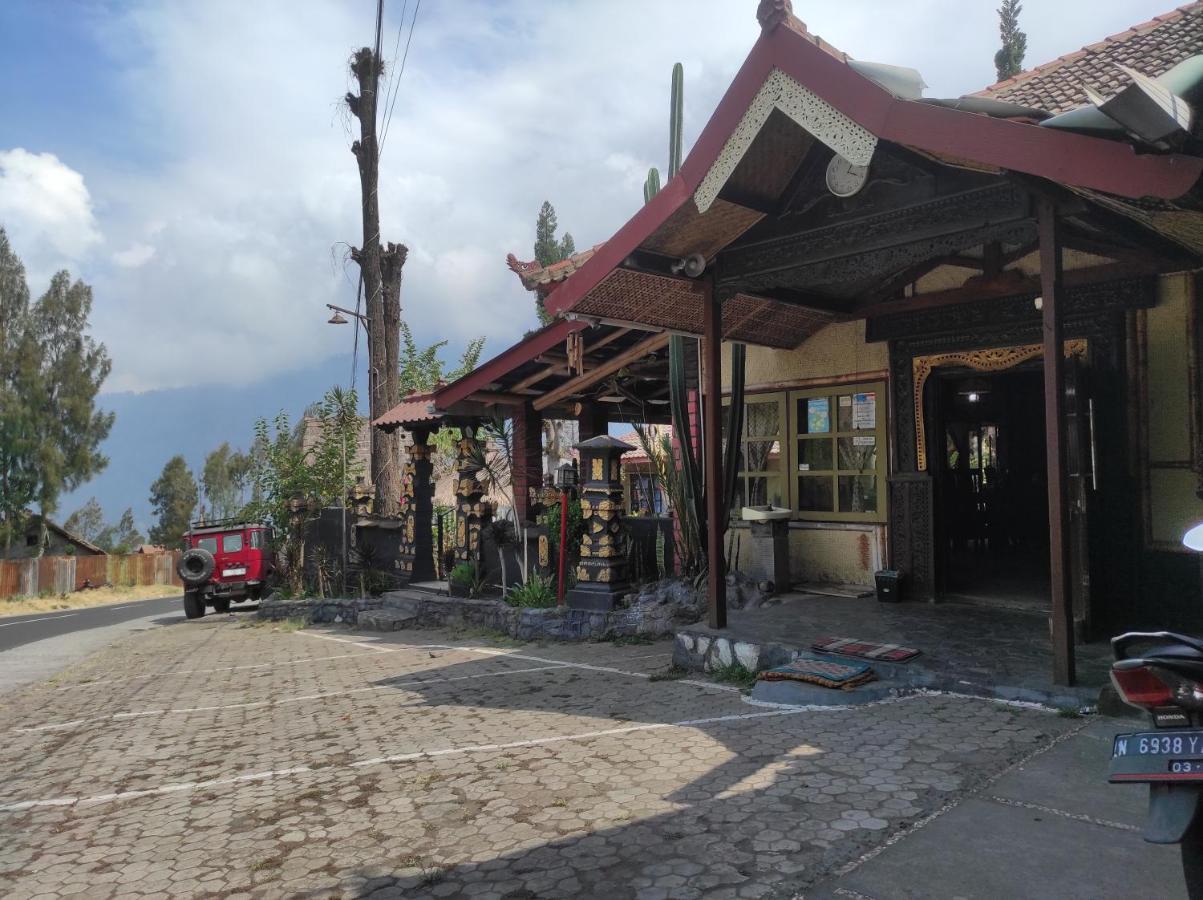 Yoschi'S Hotel Bromo Ngadisari Exterior photo