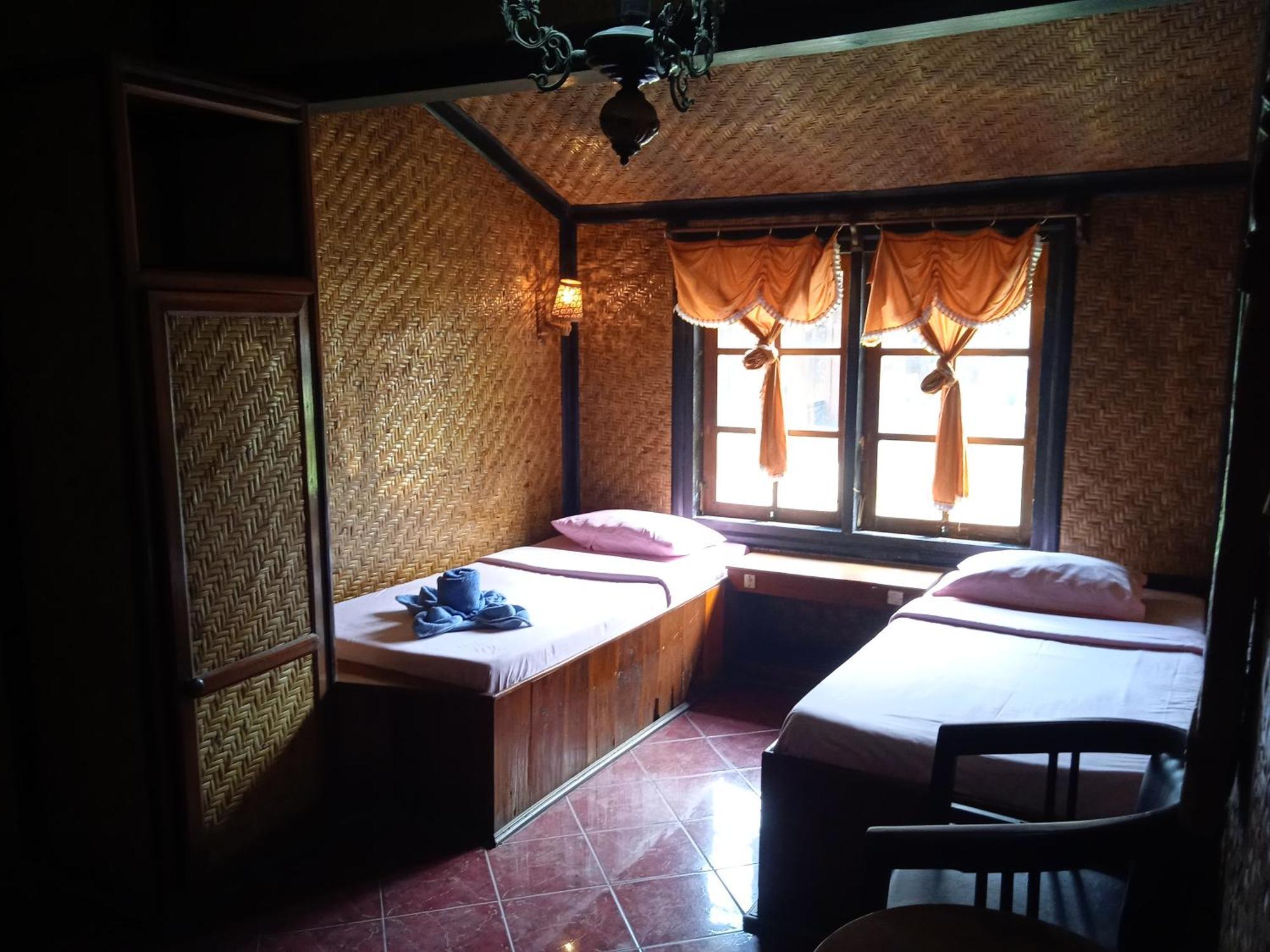 Yoschi'S Hotel Bromo Ngadisari Exterior photo